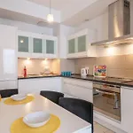 Centre Apartments-old Town Appartement *