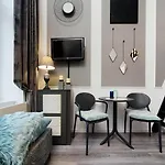 Centre Apartments-old Town شقة كراكوفيا