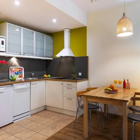 Lejlighed Centre Apartments-old Town *