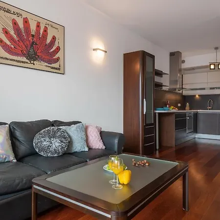 شقة Centre Apartments-old Town *