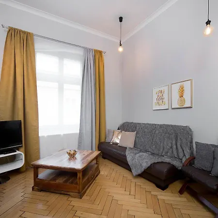 Centre Apartments-old Town