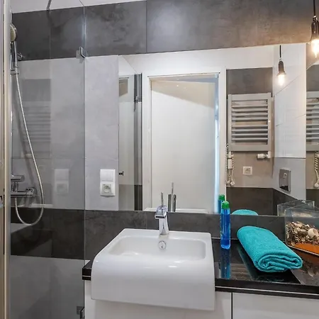 Centre Apartments-old Town Apartman