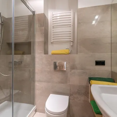 Centre Apartments-old Town アパート *